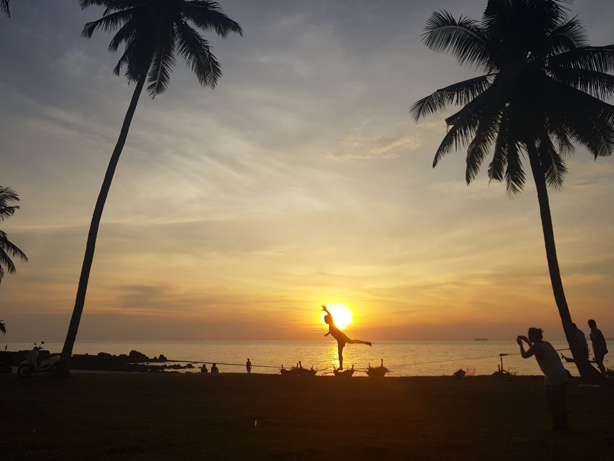 Slacklines Hostel Ko Lanta Exteriör bild